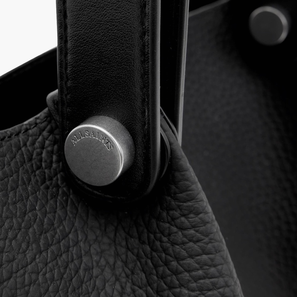 Elegant Black Tote Bag - Picture 11 of 16